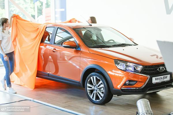 Презентация седана  LADA Vesta Cross в «ТСС Кавказ» - официального дилера LADA в г.Пятигорске